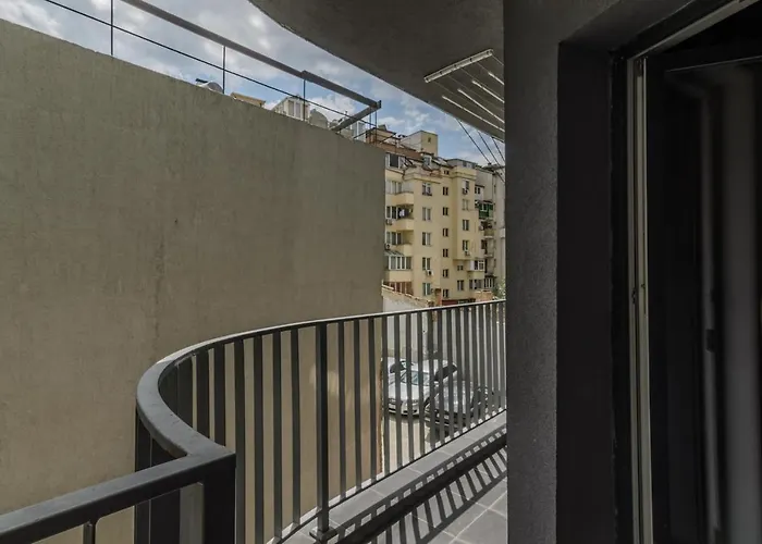 Apartment прекрасен деси 3 в нова сграда *