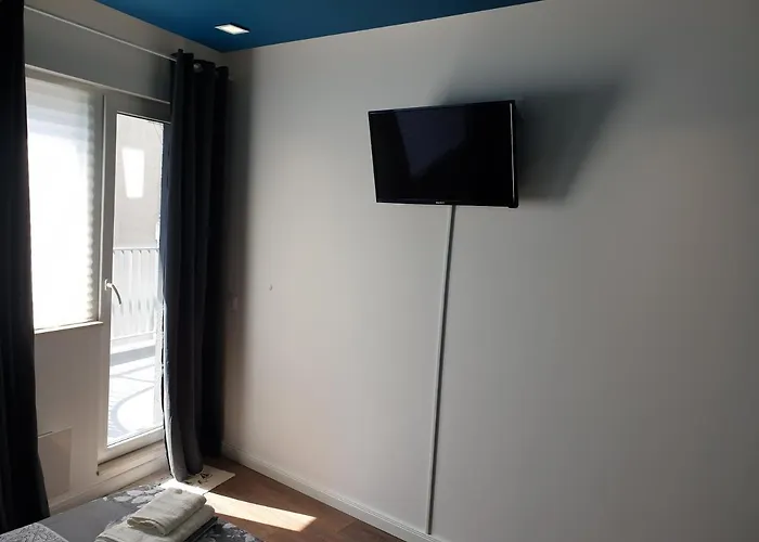 Apartment прекрасен деси 3 в нова сграда